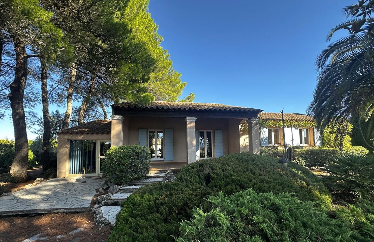 Villa Le Muy 5 pièce(s) 121 m2