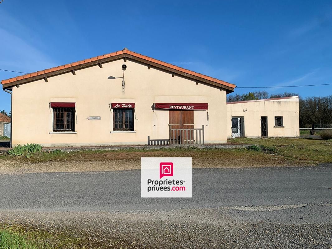 NAINTRE Ensemble immobilier d'environ 650 M² 2