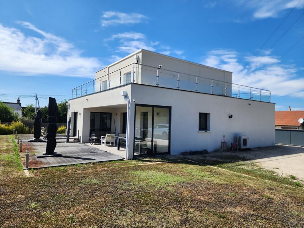 Maison Ferriere Sur Beaulieu 3 m2