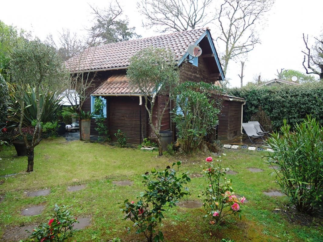 LA TESTE-DE-BUCH Bassin d'Arcachon Chalet 3 pièces sur 293 m² de terrain clos 3