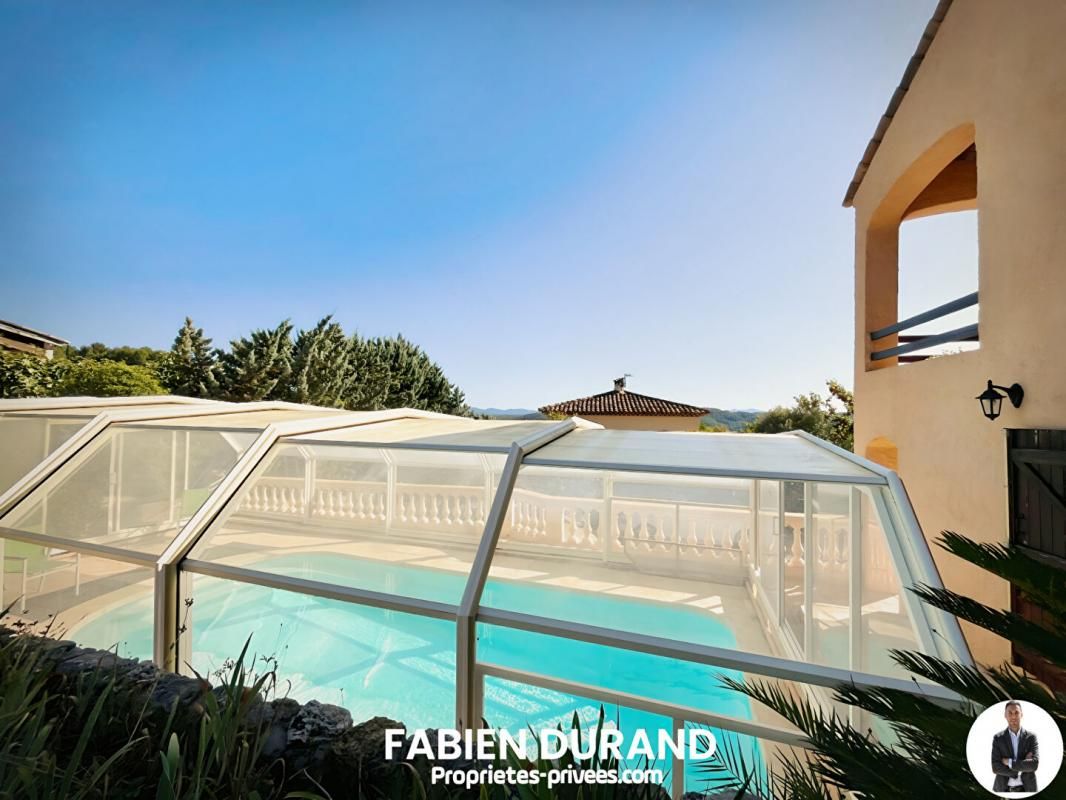 DRAGUIGNAN Villa d'exception avec 5 chambres, piscine et vue panoramique - Draguignan 3