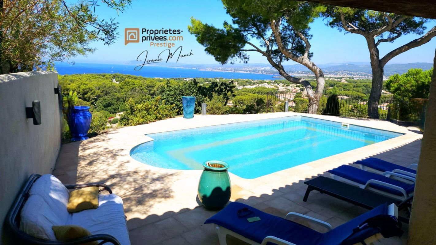 SIX-FOURS-LES-PLAGES Maison / Villa vue Exclusive sur Mer 6 pièce(s). 237 M² 4