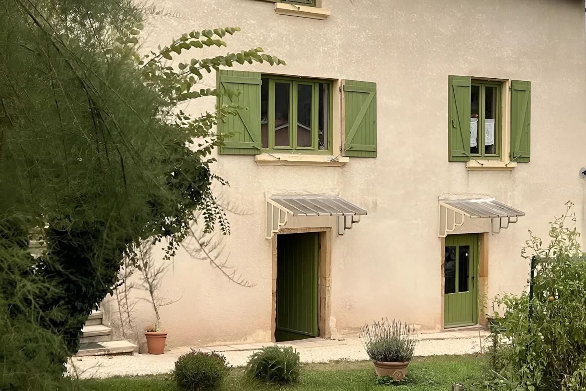 SOURCIEUX-LES-MINES SOURCIEUX LES MINES. Maison 4 pièce(s) avec jardin 560m2 2