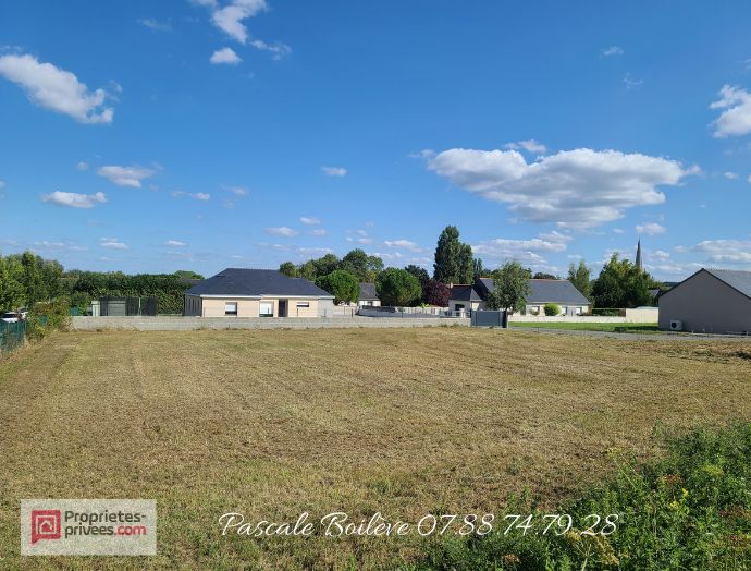 VERNANTES Terrain à bâtir viabilisé - 756 m² - 15 min de SAUMUR 3