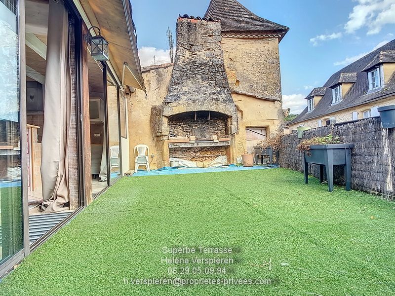 Maison Le Buisson De Cadouin 8 pièce(s) 155 m2