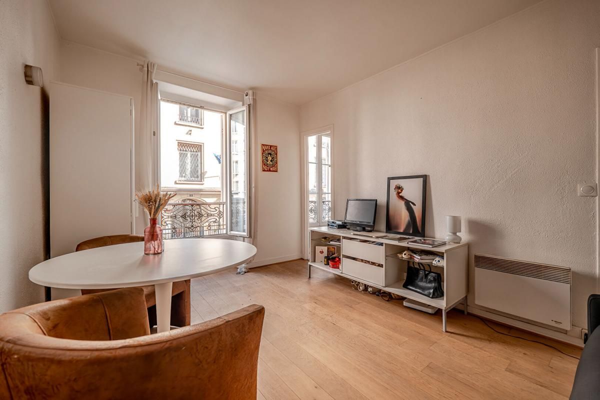 PARIS-7E-ARRONDISSEMENT Studio 20 m2 Paris 7 1