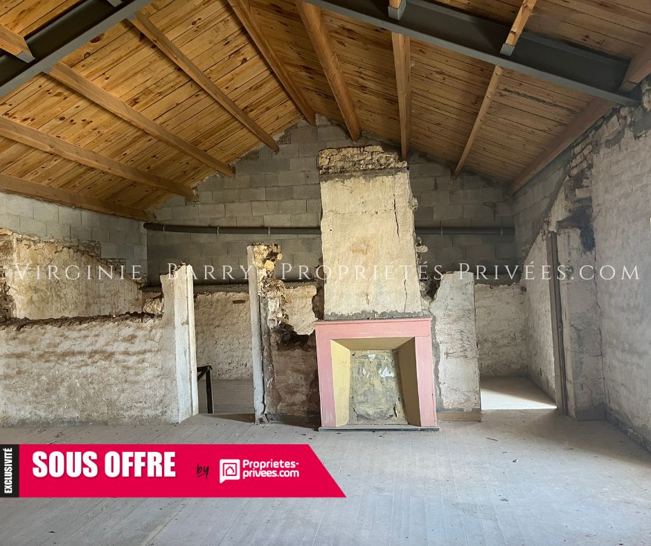 BORDS MAISON ANCIENNE SUR 2 NIVEAUX A RENOVER 2