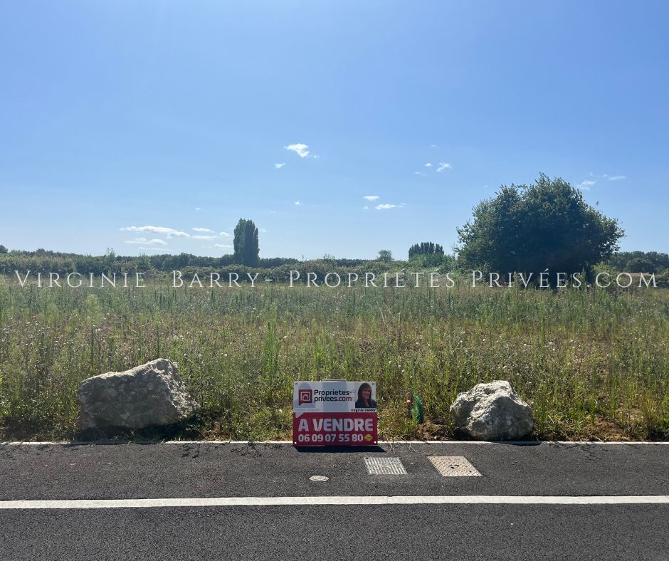 TONNAY-CHARENTE TERRAIN A BATIR  DE 686 M² VIABILISE 1