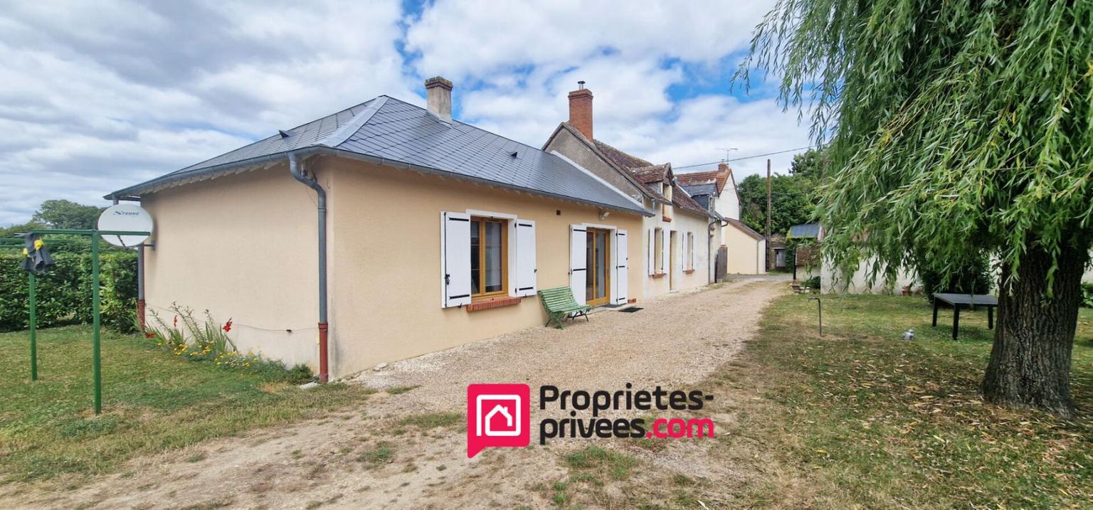 SAINT-AIGNAN Longère de 130m² - 6 pièces dont 3 chambres + dépendances sur terrain de 9907 m² 2