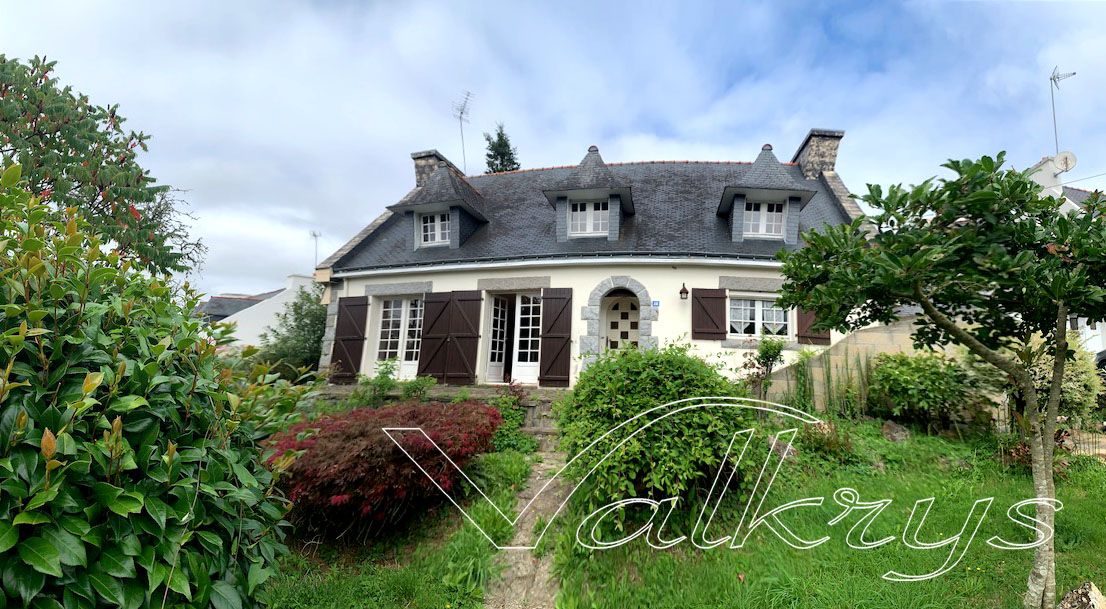 BANNALEC Belle maison bretonne 180m2,10P, 5CH, vie plain pied, 5km N165 4