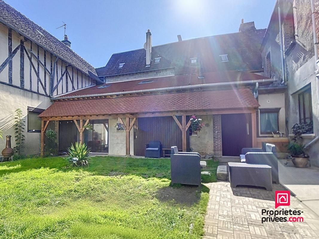 Maison de charme à Longny-au-Perche 7 pièce(s) 190 m2