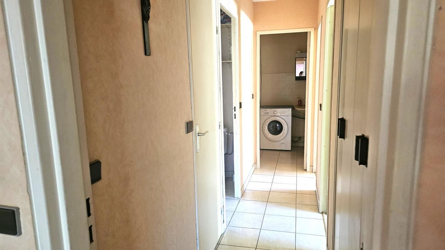 DRAGUIGNAN Appartement Draguignan 3 pièce(s) 60 m2 4