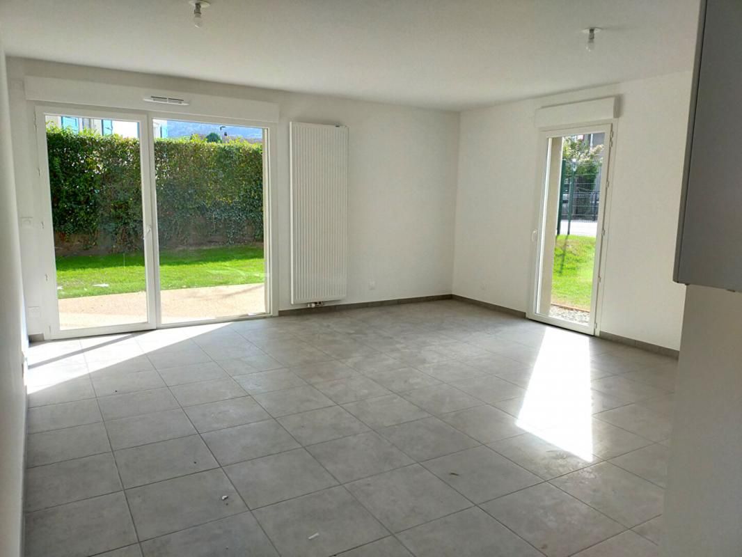 Appartement Sallanches 4 pièce(s) 79 m2 + jardin privatif 169 m²