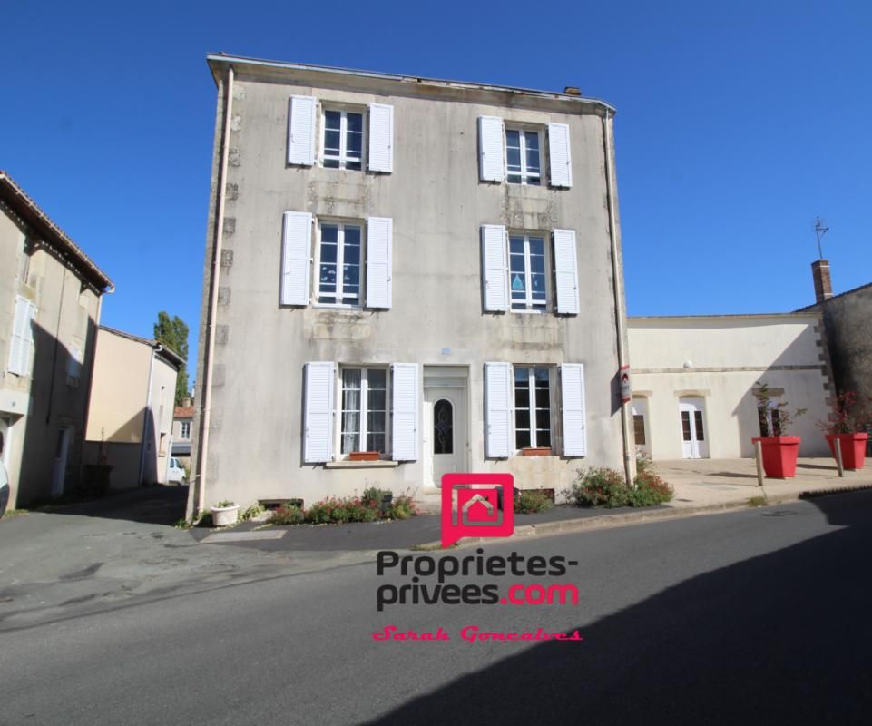 Maison Moutiers-sur-le-lay 5 pièce(s) 137.3 m2