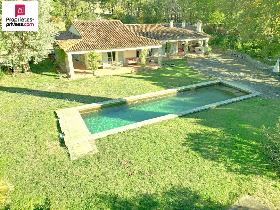 Villa Lorgues 6 pièces 170 m2 sur 8000 m²