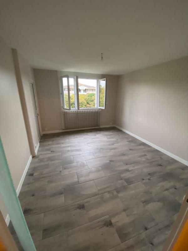 AGEN Appartement T3 de 70 m² - Agen 3