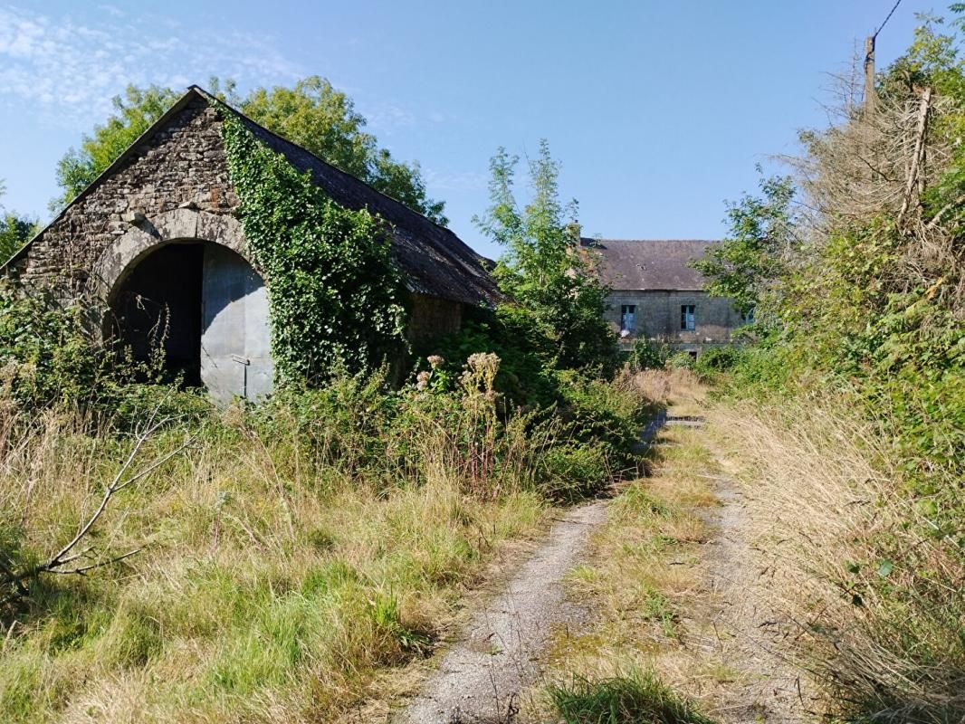 PRIZIAC Corps de ferme  10 pièce(s) 4