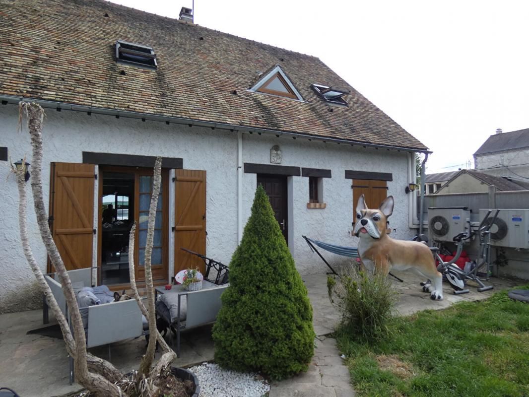 EZY-SUR-EURE Maison familiale + maison d'amis 2