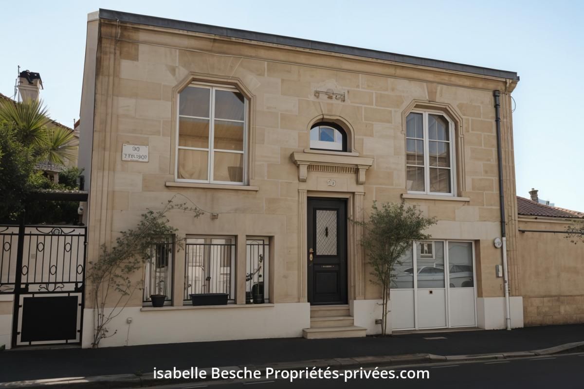 BORDEAUX Maison Bordeaux  , jardin, 7 pièces ,163 m2 , 4 chambres 3