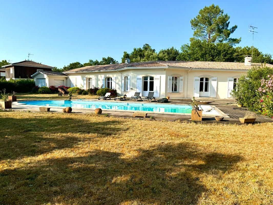 VILLA D'EXCEPTION SUR LE BASSIN D'ARCACHON