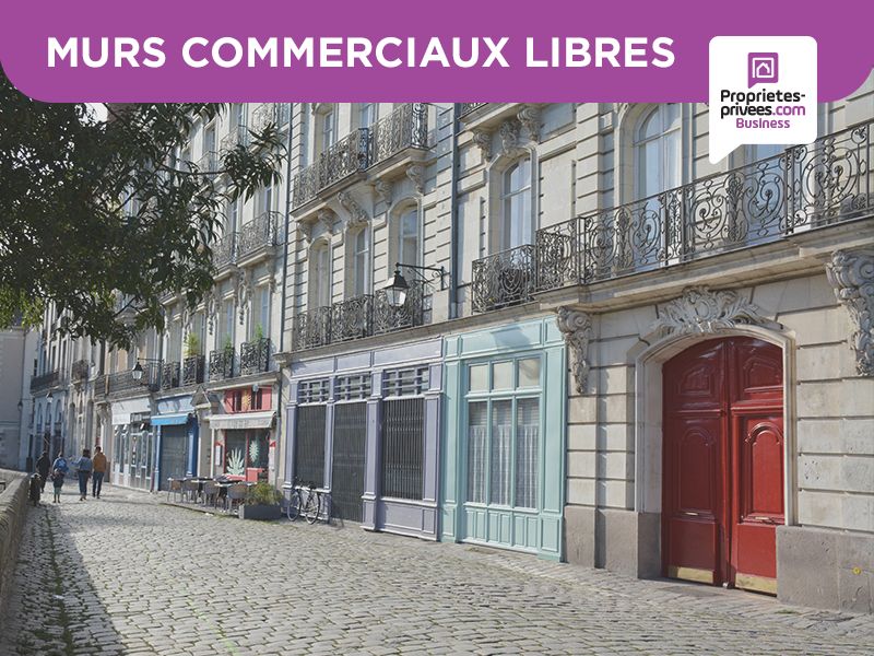 HAGUENAU CENTRE - MURS LIBRES, Local commercial ou professionnel    53 m²