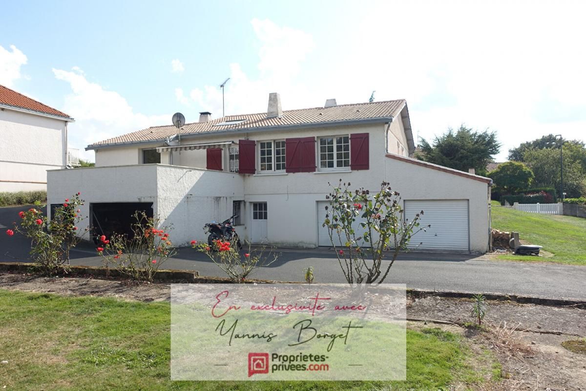 LA RABATELIERE Maison familiale de 108 m², sur sous-sol, avec terrasse et chauffage écologique à La Rabatelière 3