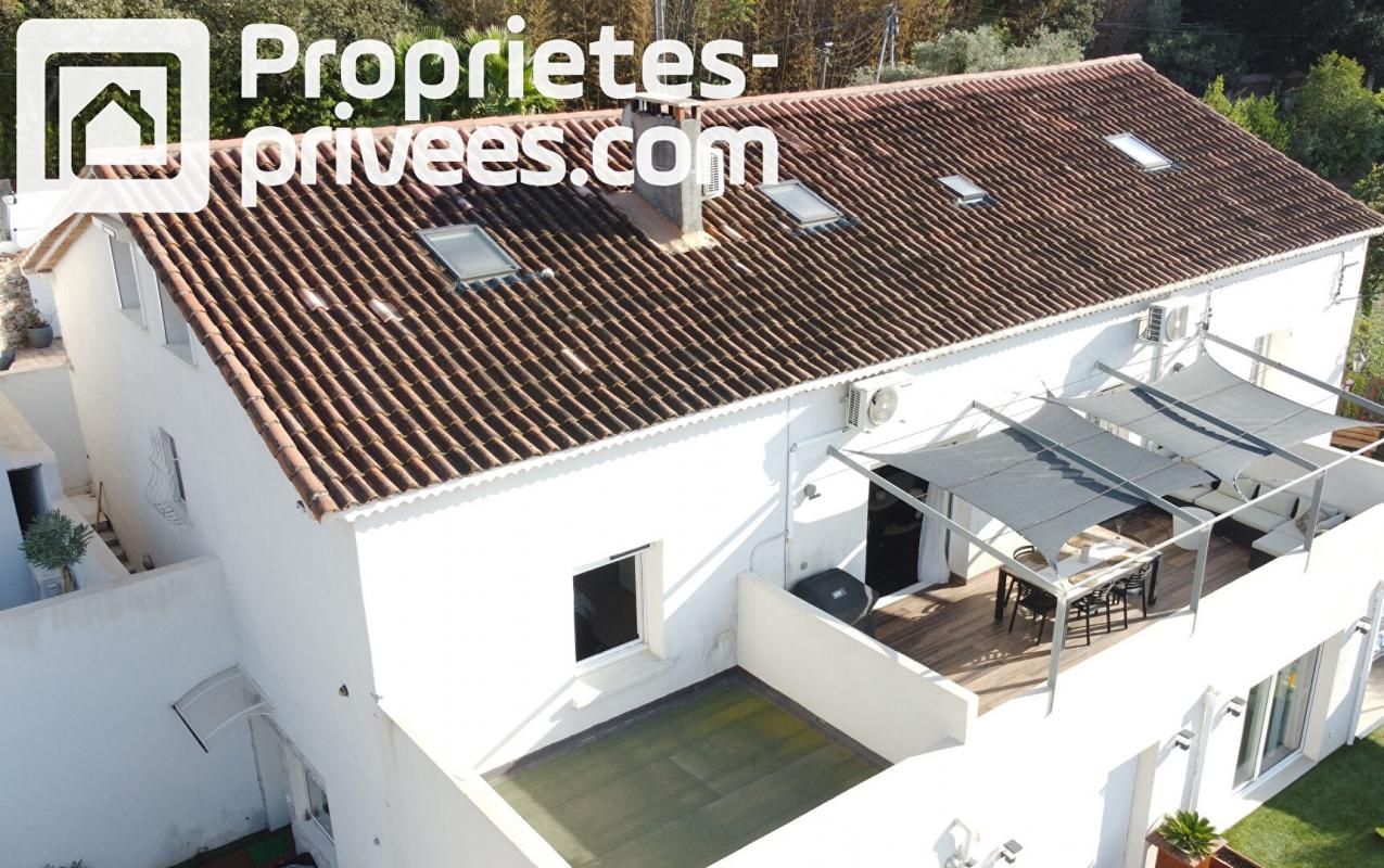 AUBAGNE Maison Aubagne 5 pièce(s) 148.6 m2 2