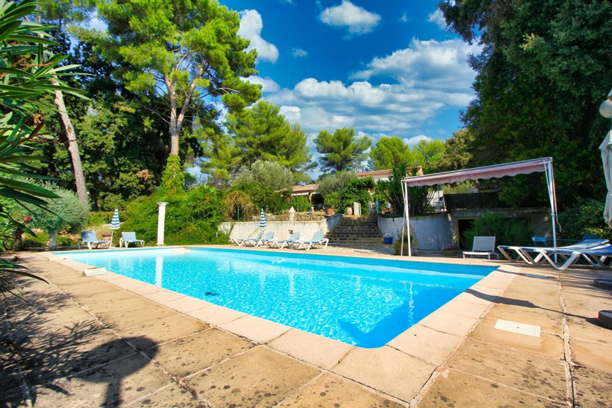 LE MUY LE MUY, Très rare: Villa avec piscine et 5 gîtes 2