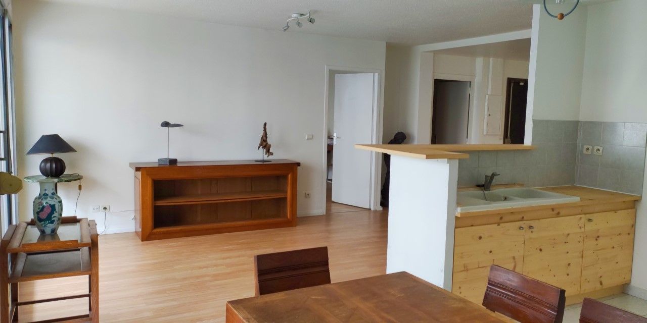 APPARTEMENT  T4 - PART DIEU - LACASSAGNE -