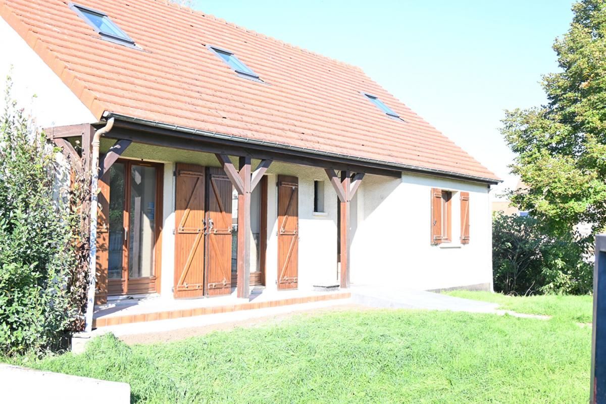 Maison Mennecy 11 pièce(s) 230 m2