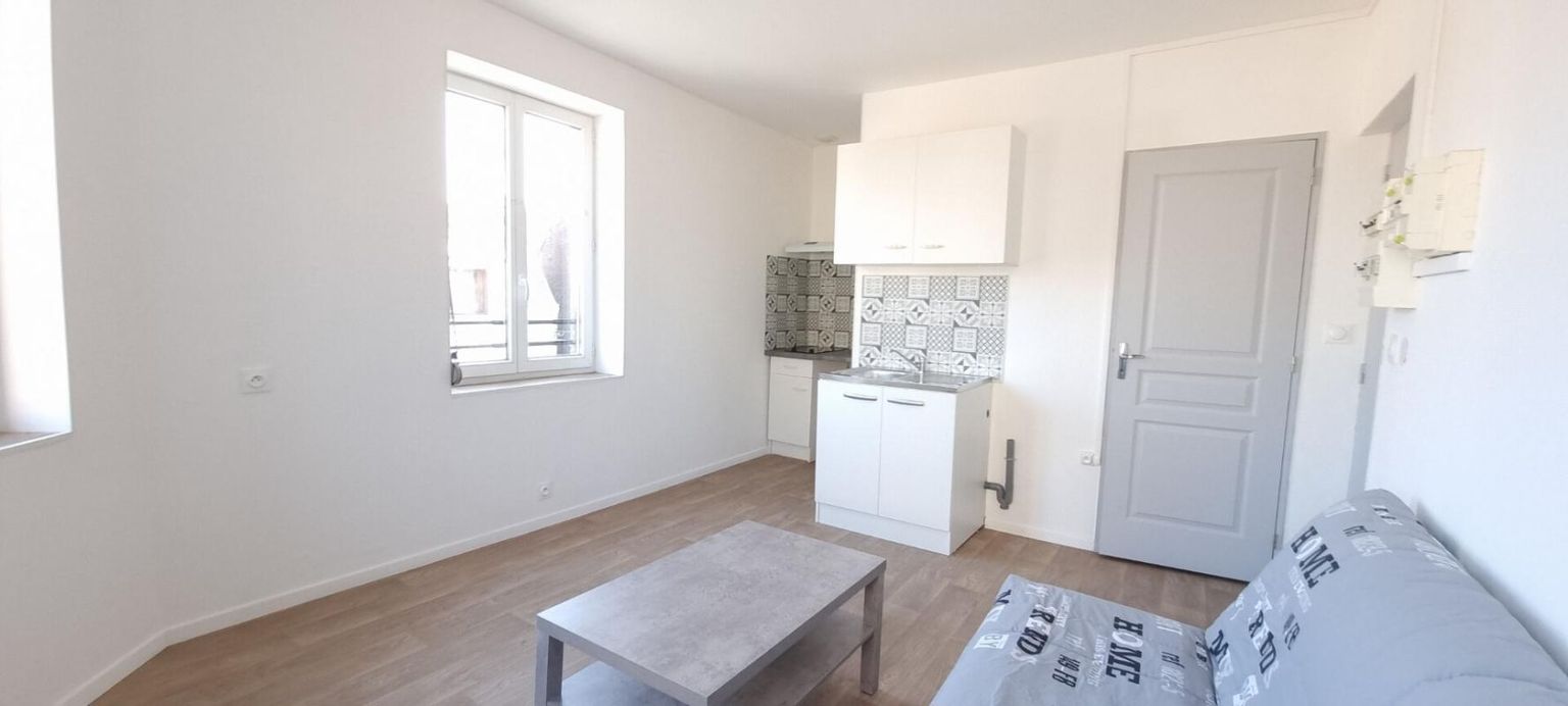 Appartement Hirson 1 pièce(s) 16 m2