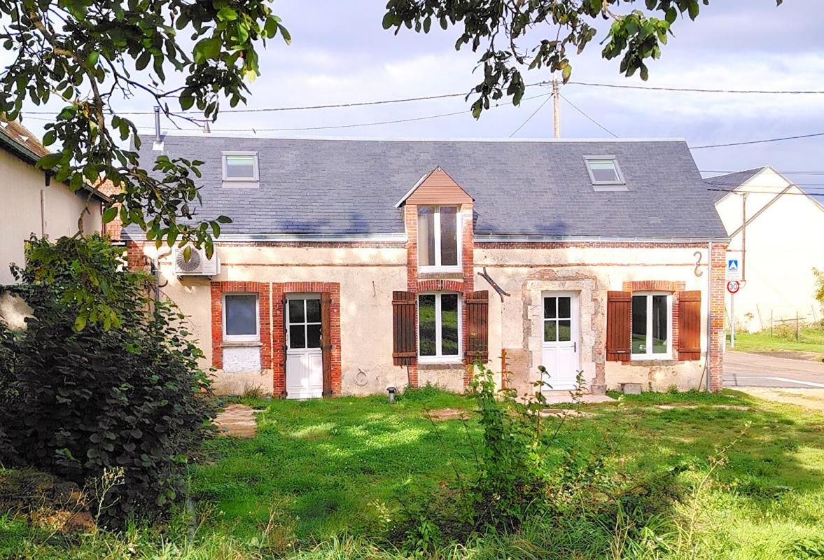 BONNEVAL Maison en pierres proche de Bonneval 76 m2 1