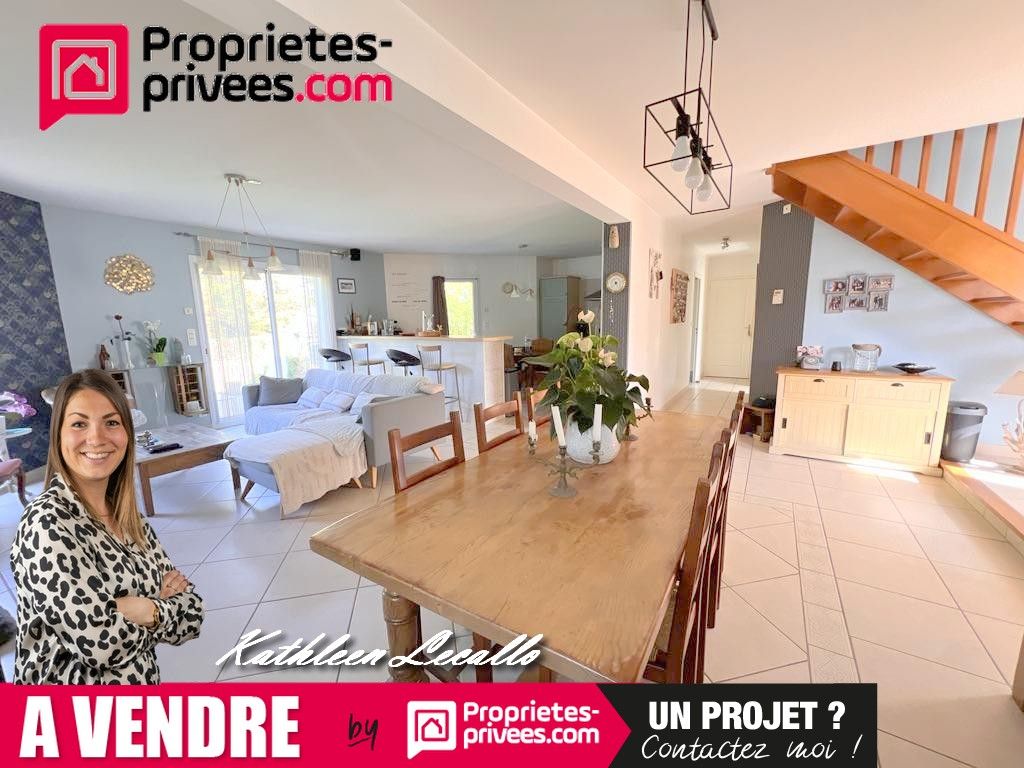 SAINT-MOLF Maison Saint Molf 6 pièce(s) 135 m2 2