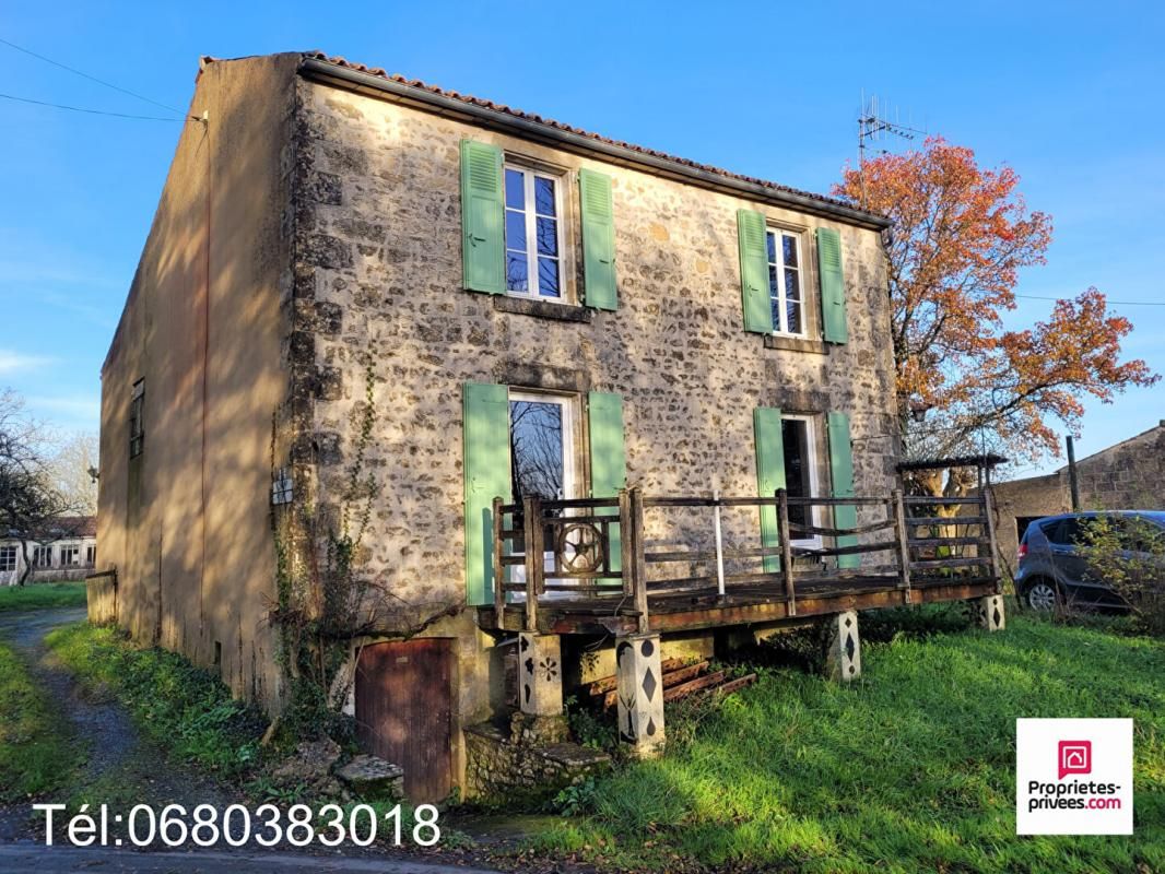 Maison Foussais Payre 4 pièce(s) 126 m2