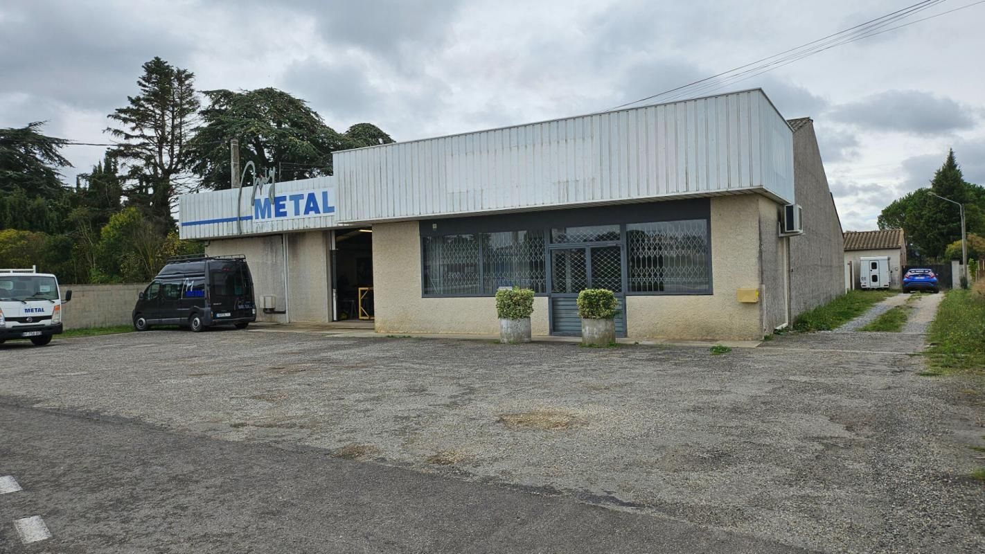 CASTELNAUDARY EXCLUSIVITE CASTELNAUDARY - BATIMENT INDUSTRIEL 670 M², TERRAIN 1.930 M² 2