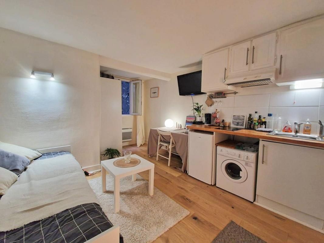 Studio Paris 9ème arrondissement 17.08 m2