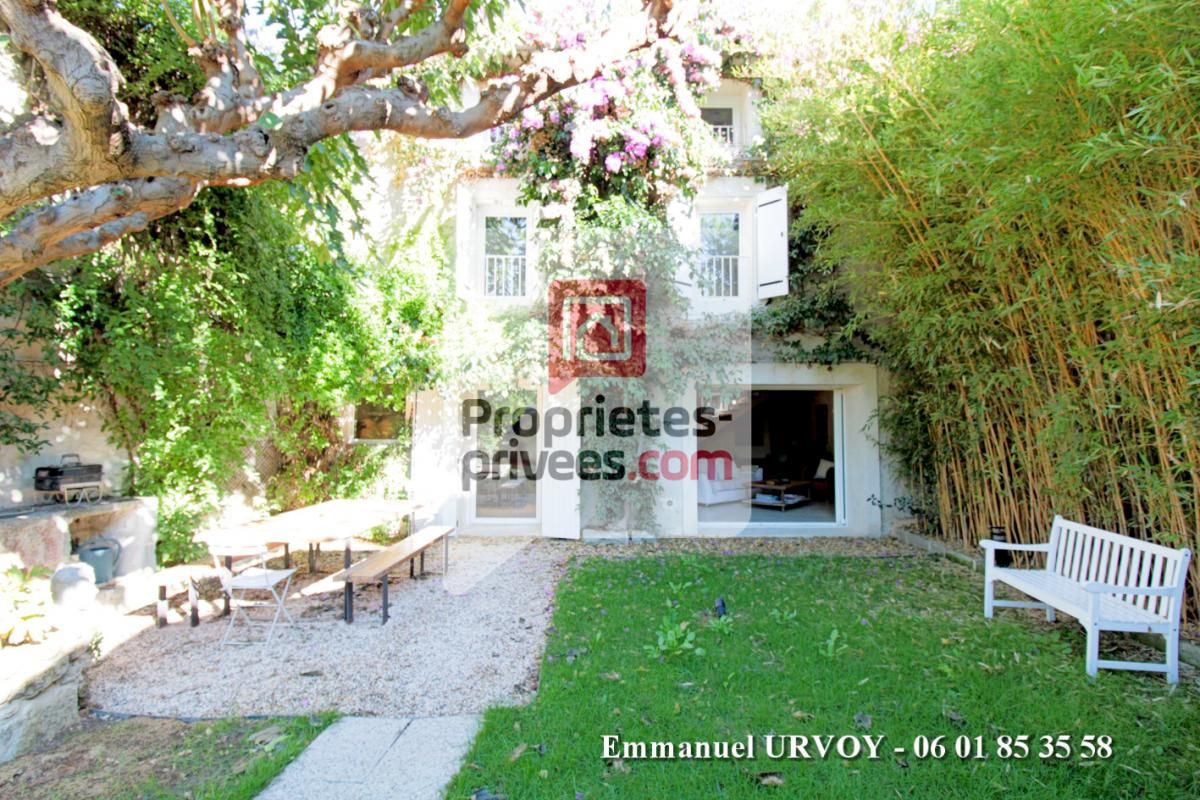 A VENDRE -  13690 Graveson - Maison 160 m² en pierres avec jardin piscinable