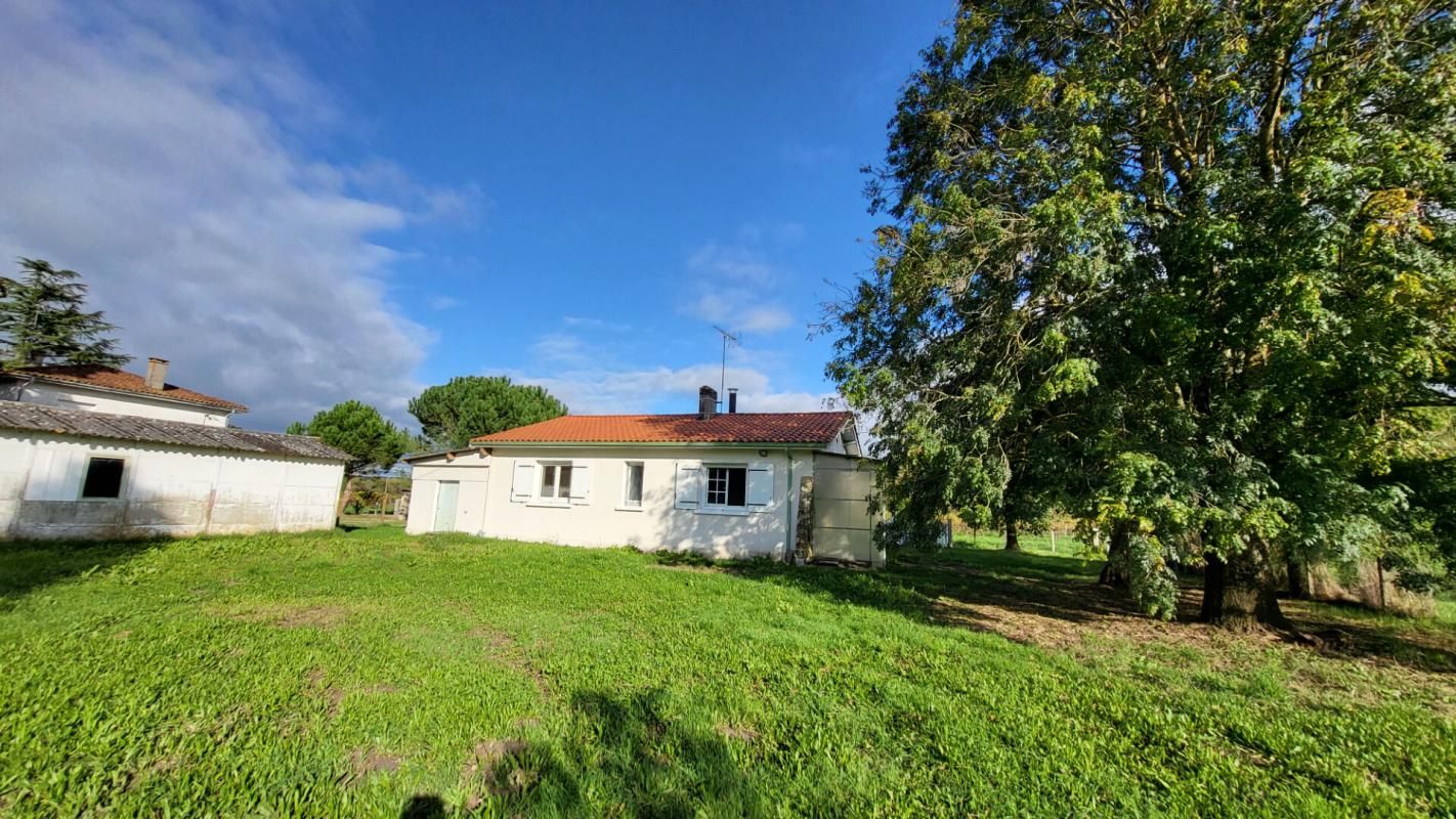 SAINTE-FOY-LA-GRANDE Maison plain pied à Saint Antoine De Breuilh 4 pièces 82 m2 et parcelle de 2125 m² 3