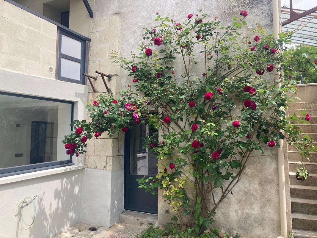 CHINON EXCLUSIVITE -  A VENDRE MAISON  5 Pièces   (3 chambres) - 37500 CHINON 2