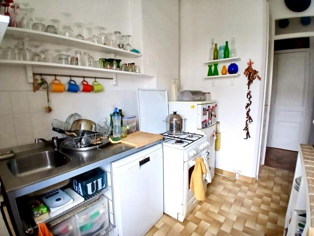 LYON-7E-ARRONDISSEMENT Appartement T3 -66m2 LYON 7- Rue Cavenne- JEAN MACE 4