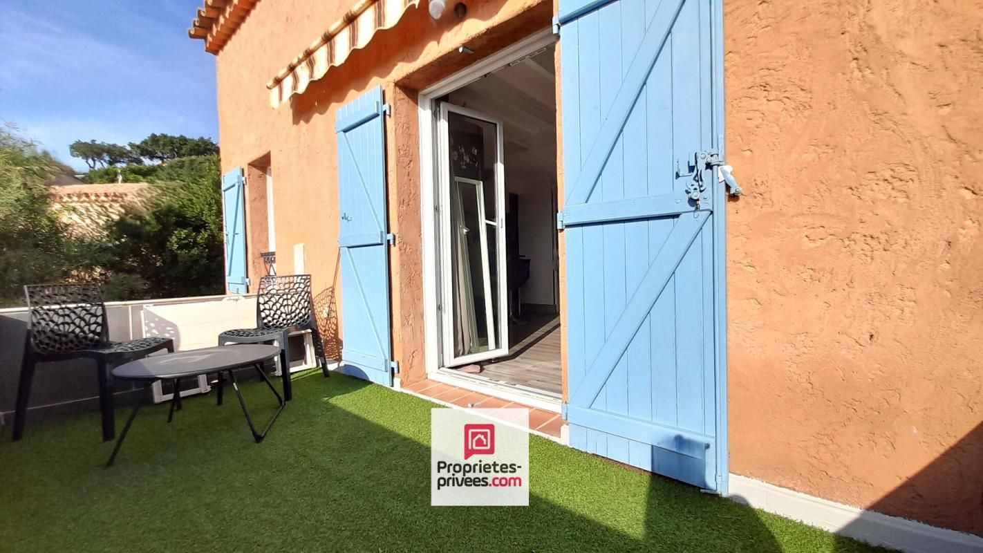 ROQUEBRUNE-SUR-ARGENS Appartement Roquebrune Sur Argens 3 pièce(s) 3