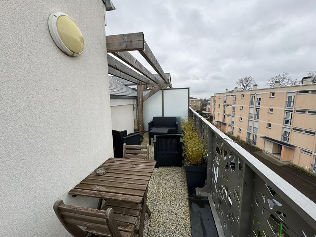 SARAN Appartement Saran 2 pièces 43 m2 4