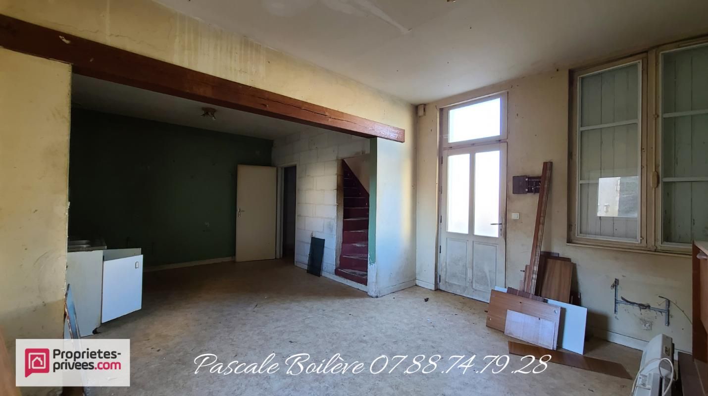 VERNANTES 2 maisons de Bourg 61 m²  et 117 m² à rénover - VERNANTES (49390) 2