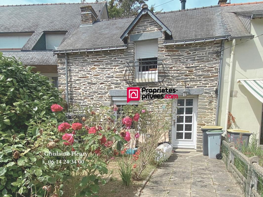 Saint-Martin Sur Oust (56200)- Maison pierre 2 chambres, jardin d'hiver, jardin clos et garage