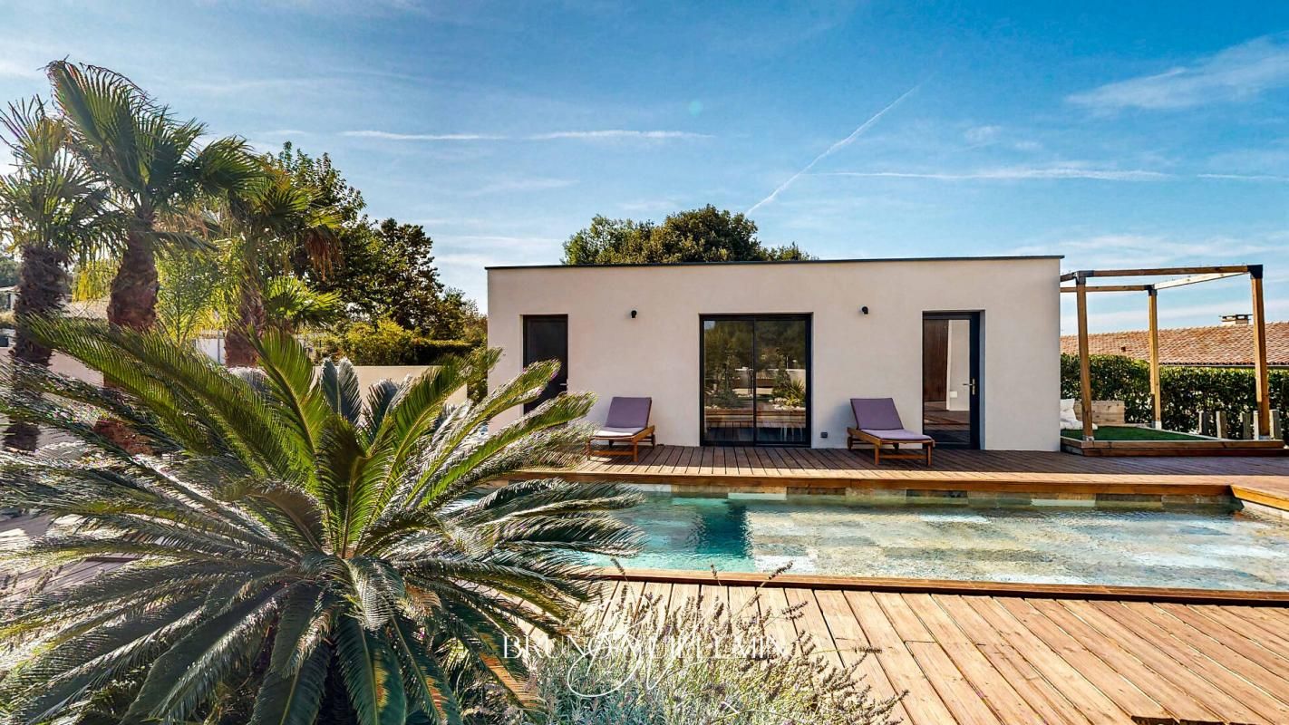 CARCASSONNE VILLA D'ARCHITECTE de  202m² Hab. sur 998m² DE TERRAIN avec PISCINE et GARAGE 4