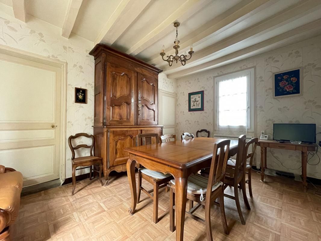 EXCLUSIVITE A VENDRE 37420 Maison Rigny Ussé 6 pièces107M²