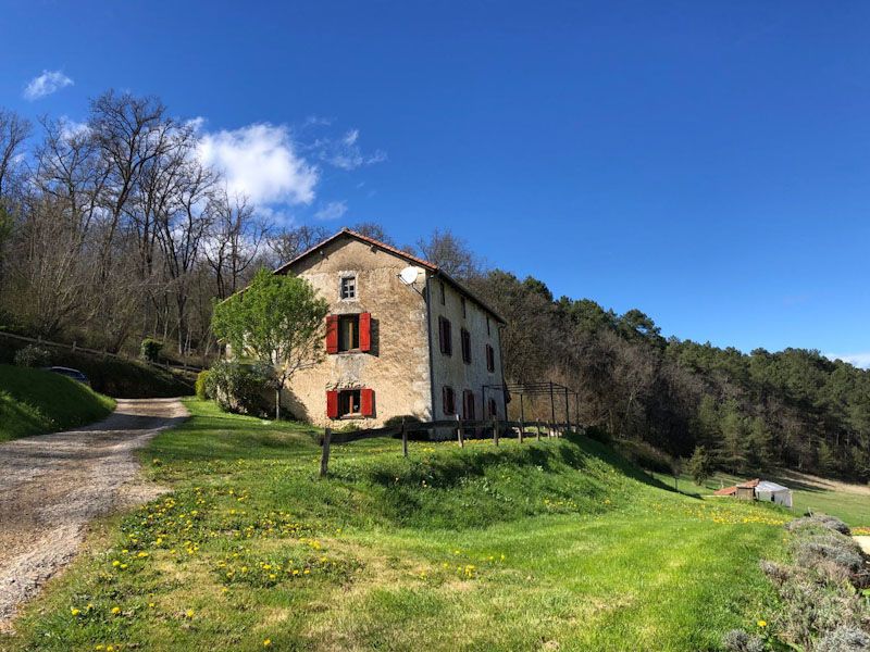 MONTREM Magnifique corps de ferme  (538 m2) situé sur plus de 11 hectares 4