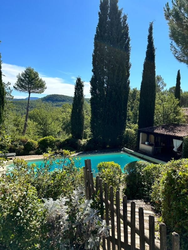 VENELLES VENELLES - Propriété sur plus de 6000m2 de terrain avec piscine 3