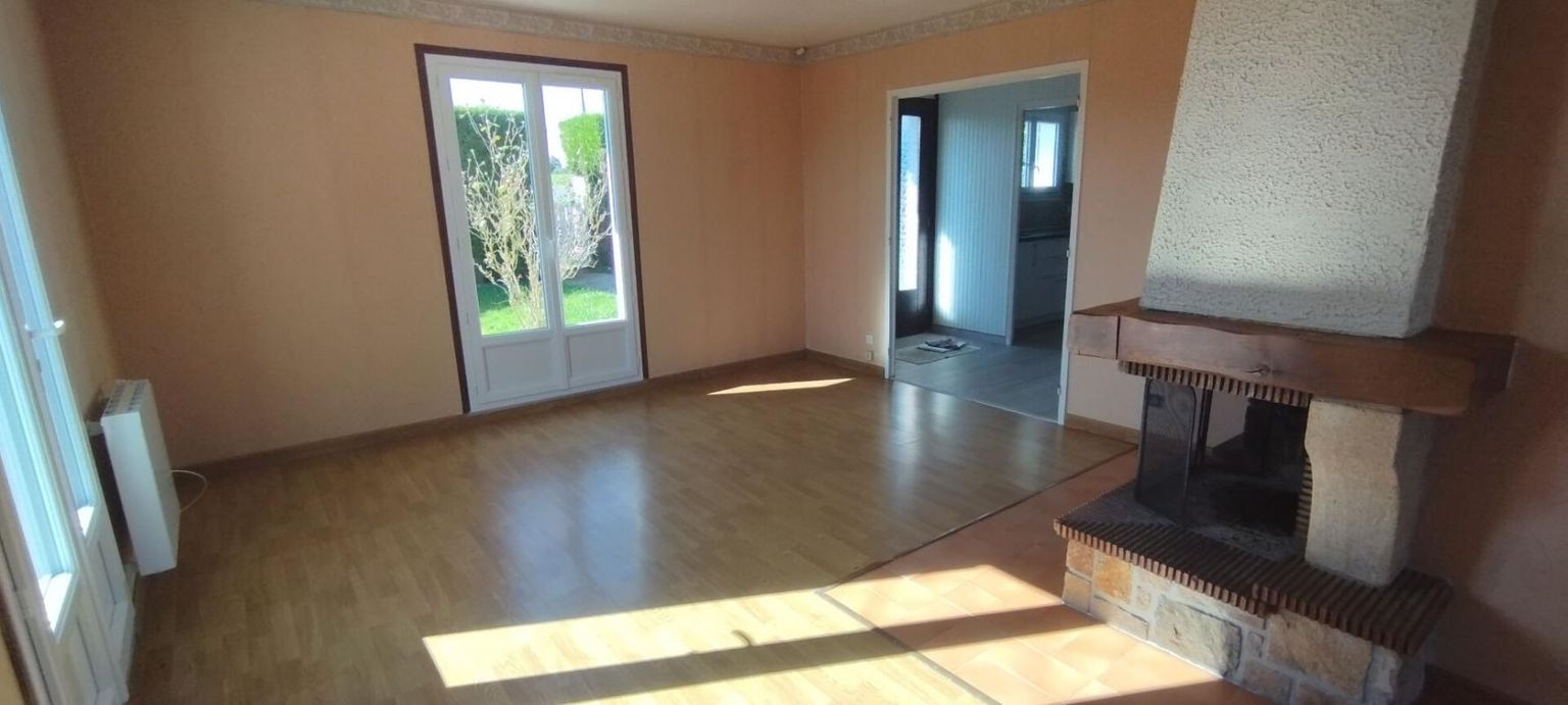 DAMVILLE Maison 4 pièces 90 m² MESNILS-SUR-ITON 2