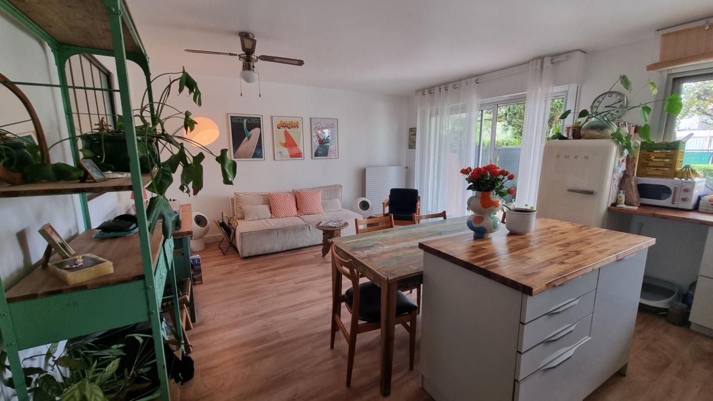 Appartement Bordeaux Caudéran  T2 bis 54 m2 Jardin Garage et parking